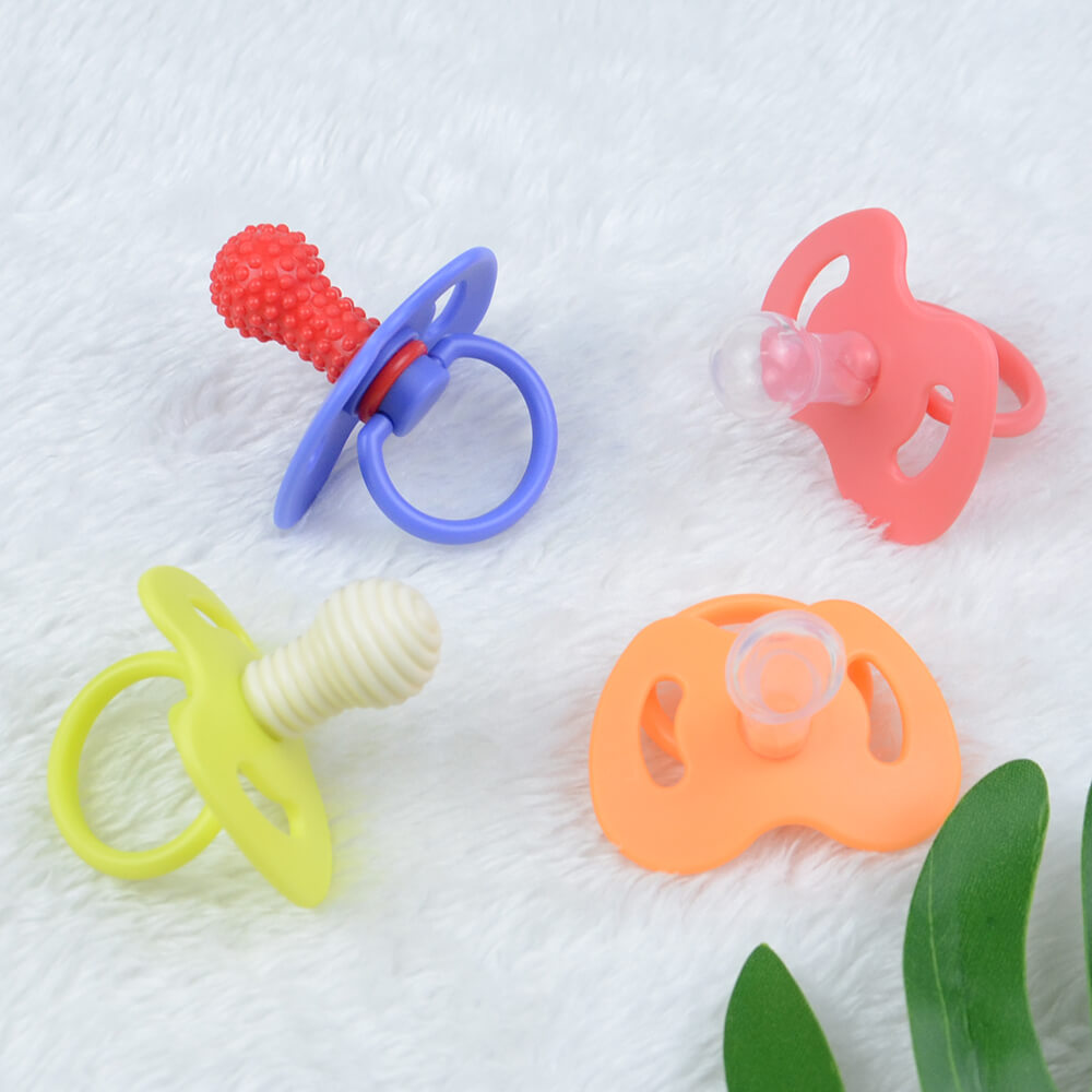 animal pacifier clip Manufacturing
